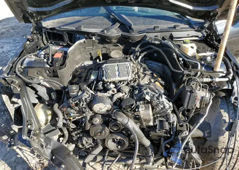 2010 Mercedes-Benz C 300 из США, поврежденный, VIN WDDGF5EB0AR102342